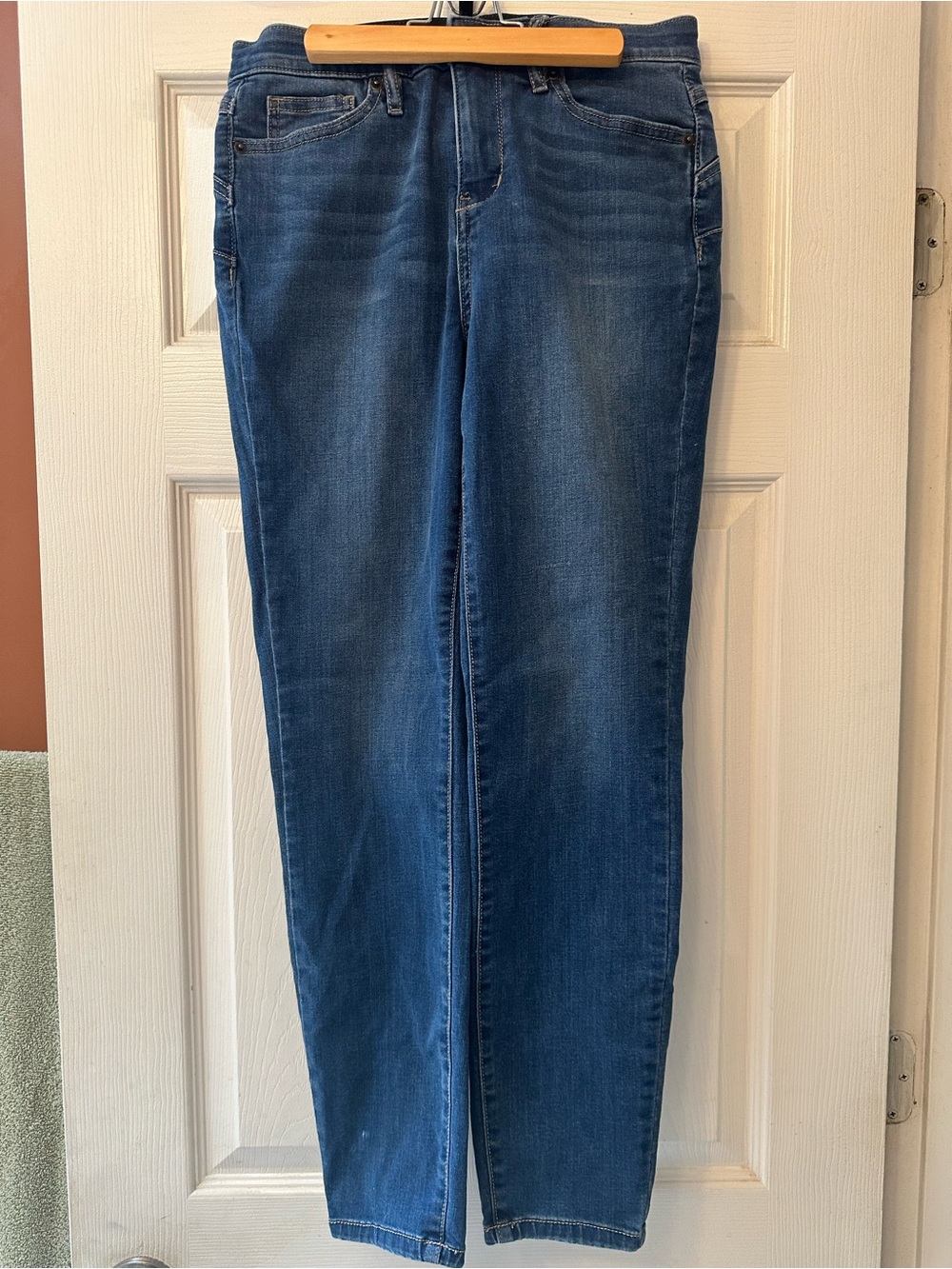 New York & Company Women's High-Waist Super Skinny Ankle jeans